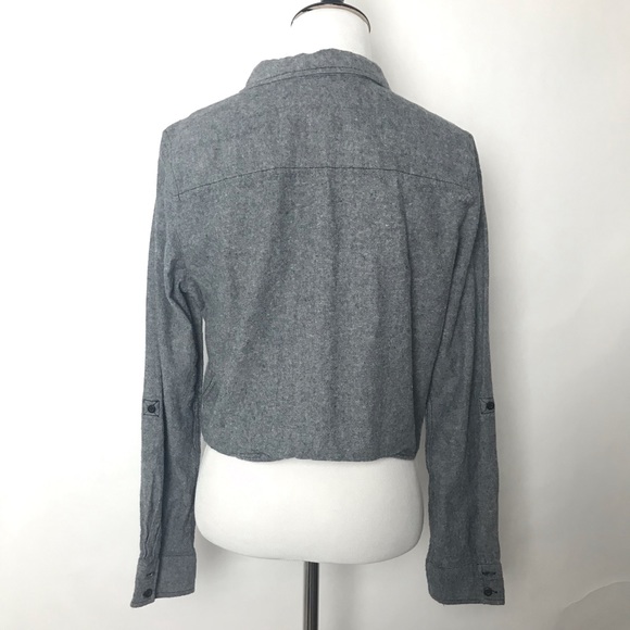 🎁 Modbe Gray Size Medium Women’s Button down Long Sleeve Crop top shirt - Picture 3 of 5